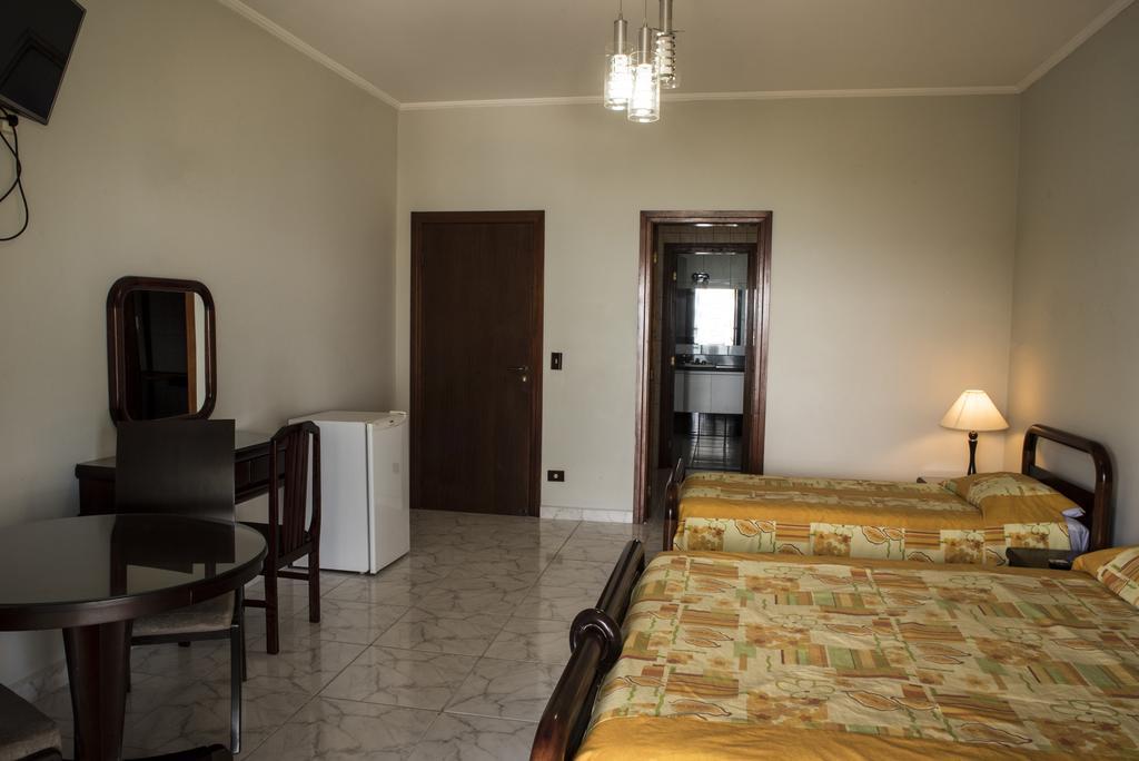 Pousada Residencial Vista Mar ウバトゥバ エクステリア 写真